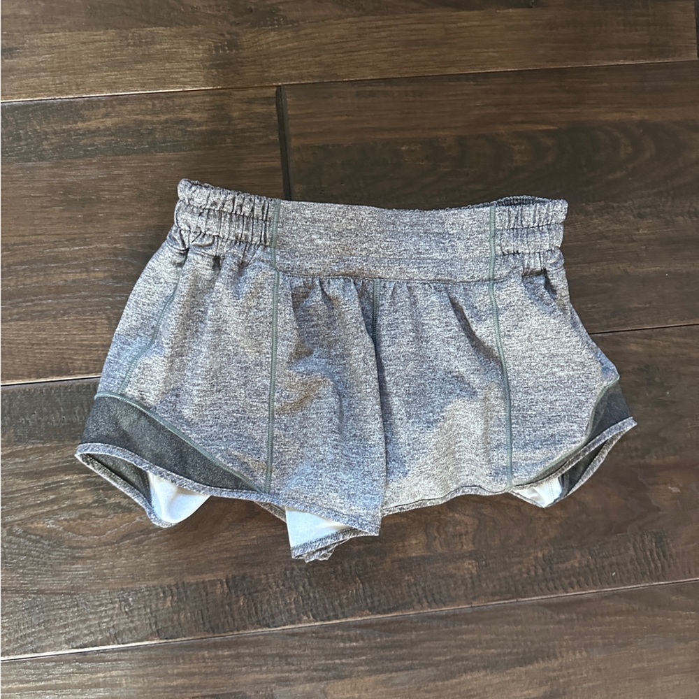 gray lululemon hotty hot shorts